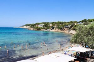 Réserver un hôtel à Sanary – photo 143